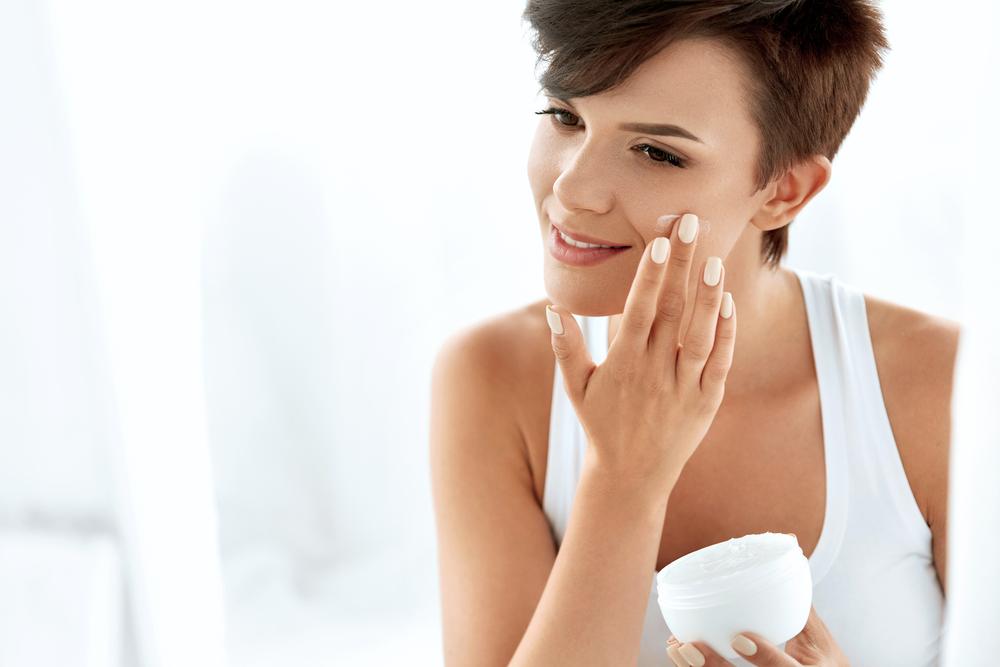 Buy moisturisers on sale for best prices