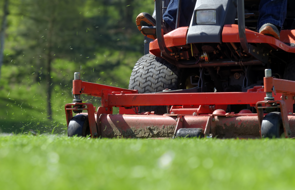 4 Best Places To Purchase Riding Lawn Mowers